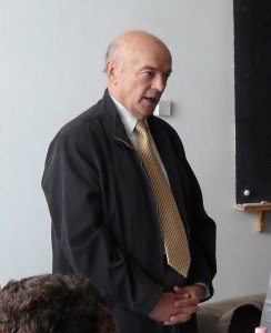 FOTO 2 - Excelenta Sa Romulus ioan Budura, fost ambasador al Romaniei inChina